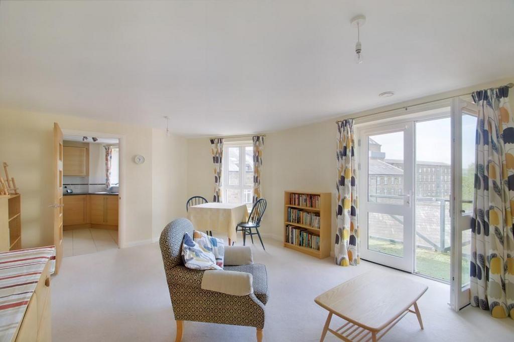 8551202-interior11 (Medium).jpg