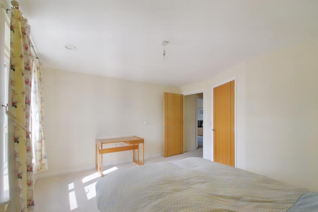 8551202-interior07 (Medium).jpg