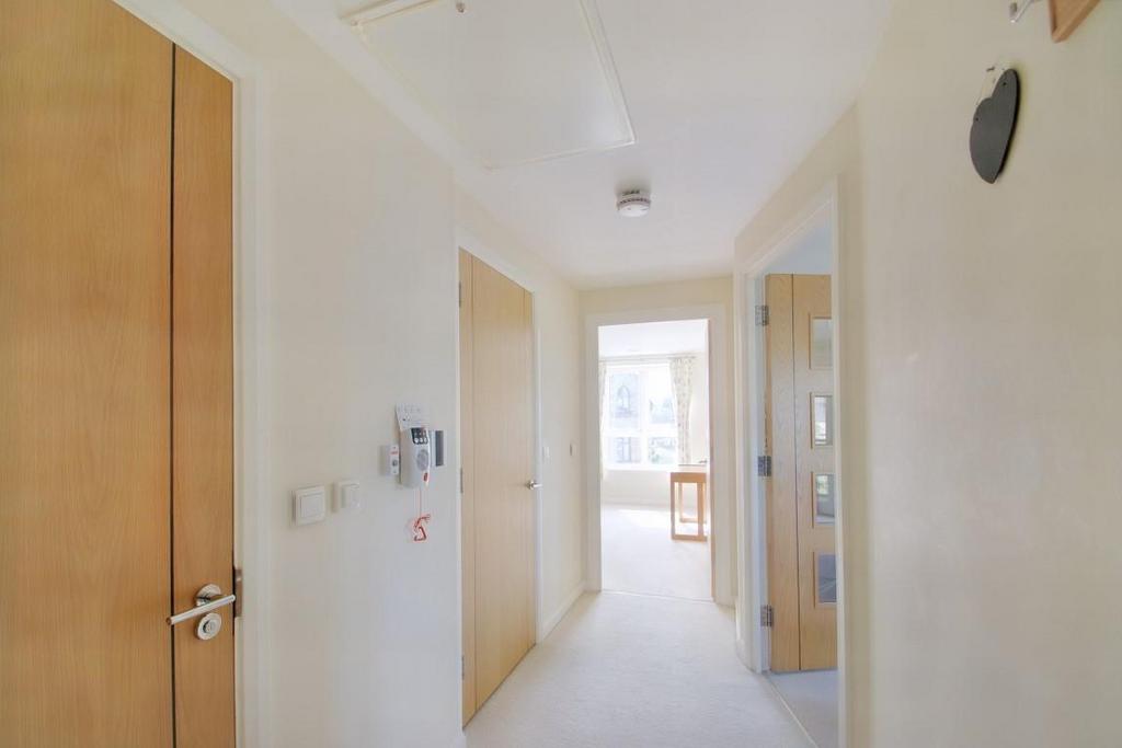 8551202-interior19 (Medium).jpg