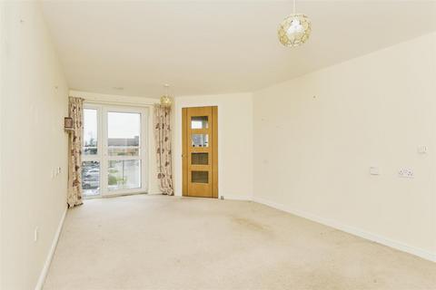 1 bedroom apartment for sale, Somers Brook Court, Newport, PO30 5UN