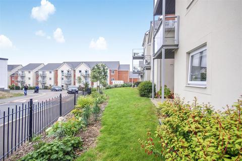 1 bedroom apartment for sale, Somers Brook Court, Newport, PO30 5UN