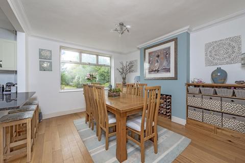 95 Bradstock Road, Epsom, KT17 2LF