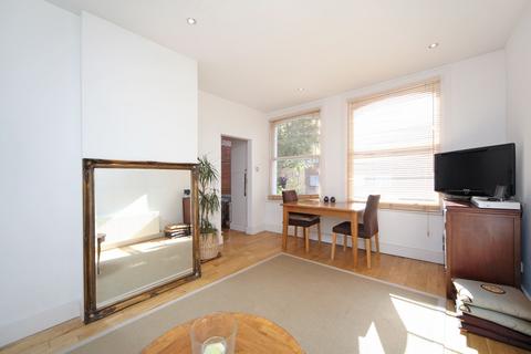 1 bedroom apartment to rent, Crockerton Road, London, SW17