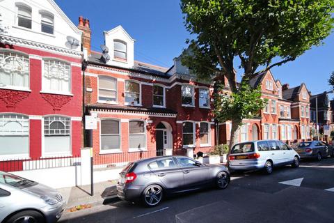 1 bedroom apartment to rent, Crockerton Road, London, SW17