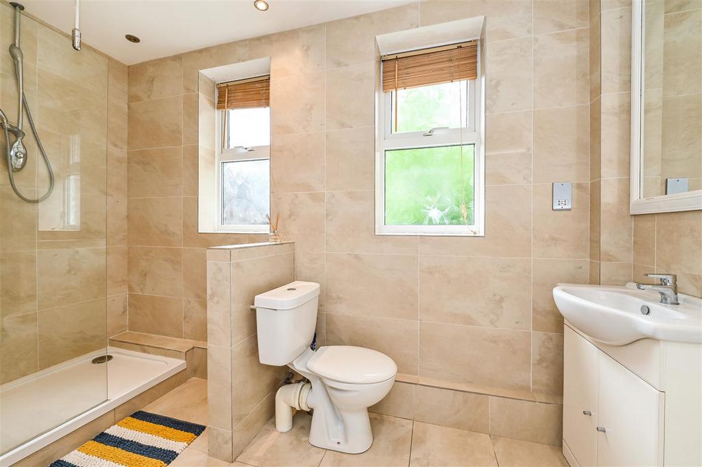 GF Shower Room