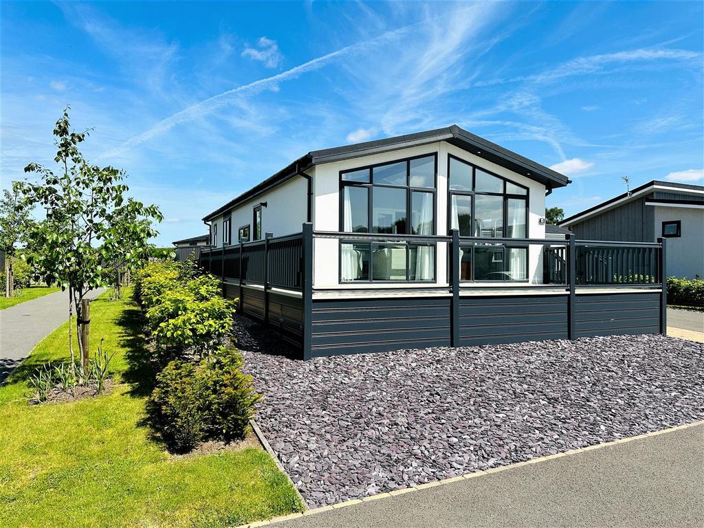 Orange Oak, Gateforth Park, Selby 2 bed park home for sale £220,000
