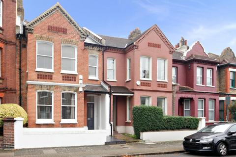 2 bedroom apartment to rent, Tunley Road, London, SW17