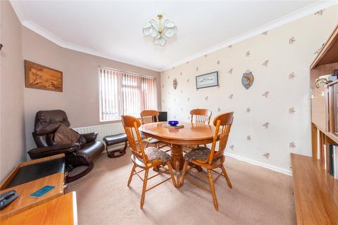 81 Langford Drive, Luton, LU2 9AL