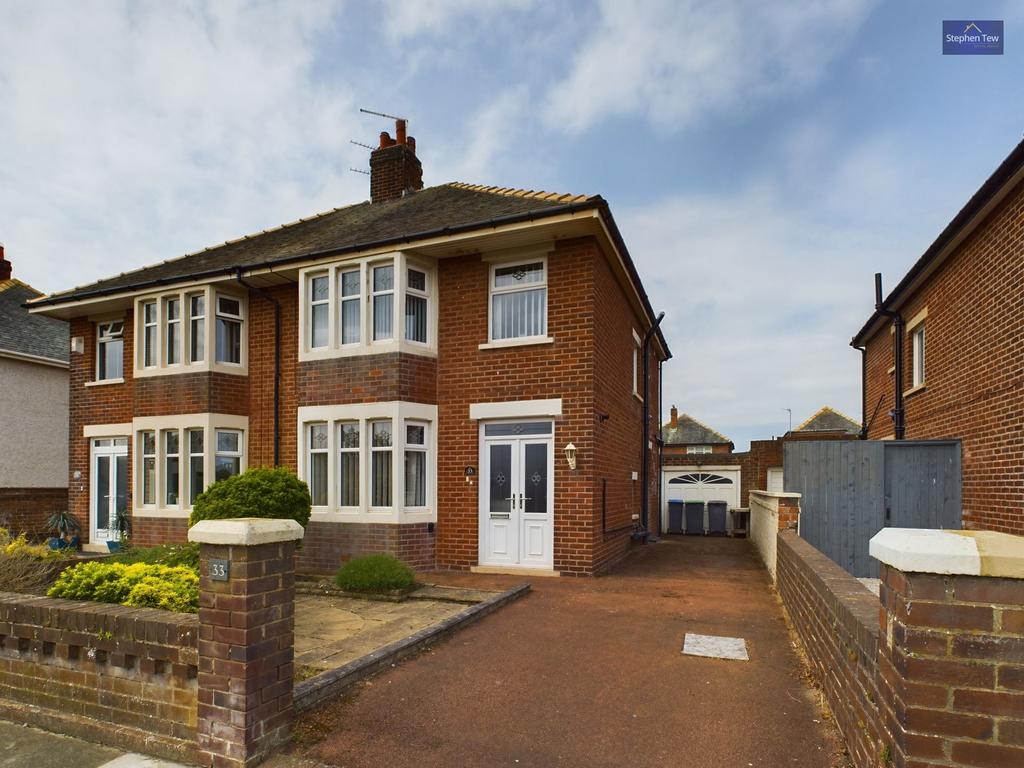 Raleigh Avenue, Blackpool, FY4 3 bed semidetached house for sale £