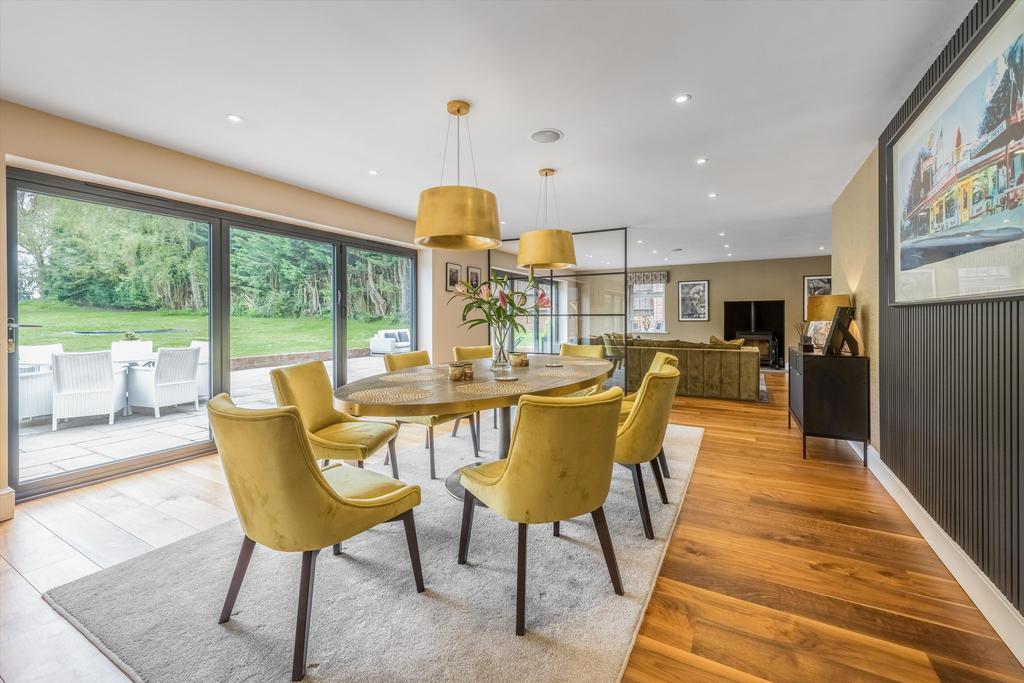 Cherry Gardens Hill, Groombridge... 5 bed detached house for sale £