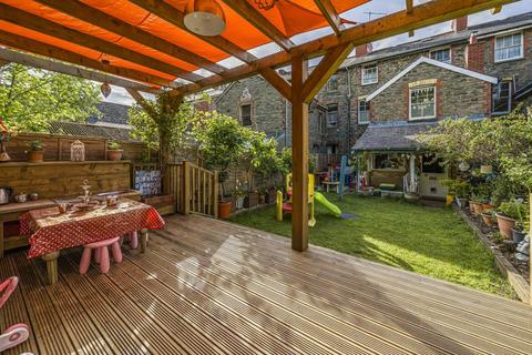10 Castle Street, Builth Wells, LD2 3BN