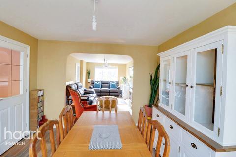8 Riley Close, Ipswich, IP1 5QD