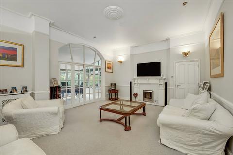 3 bedroom apartment for sale, Queens Road, Weybridge, Surrey, KT13