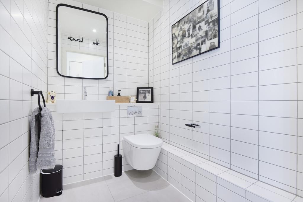 Cloak Room