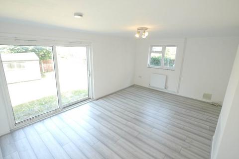 3 bedroom house to rent, Ferndells, Hatfield