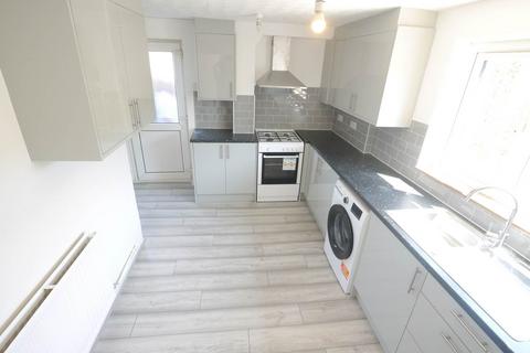 3 bedroom house to rent, Ferndells, Hatfield