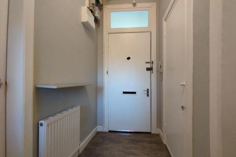 1 bedroom flat to rent, Hawthornvale, Newhaven, Edinburgh, EH6