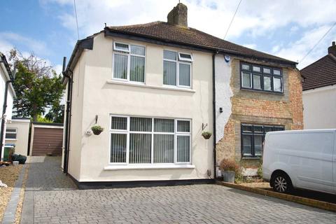 40 Wyncham Avenue, Sidcup, DA15 8ER