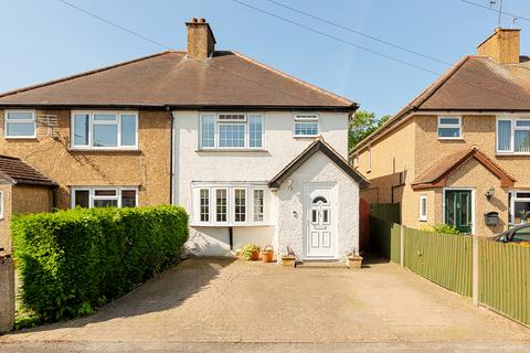 55 Read Road, Ashtead, KT21 2HX