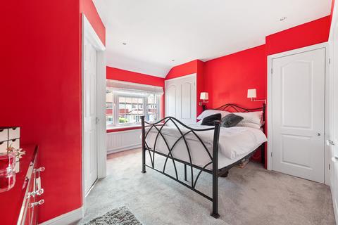 55 Read Road, Ashtead, KT21 2HX