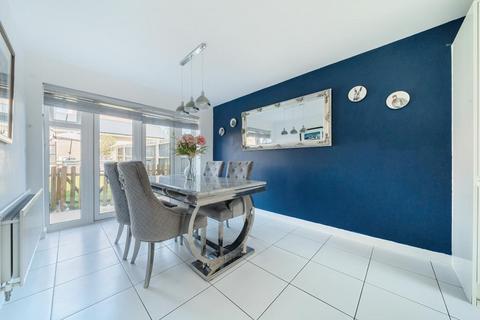 7 Burrows Crescent, Chipping Norton, OX7 5TZ