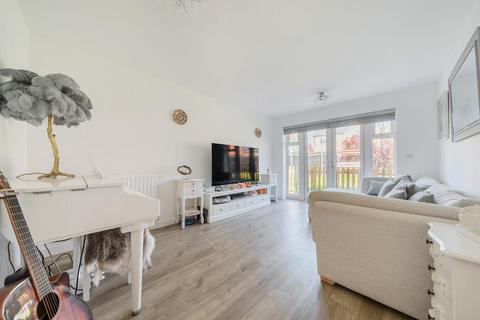 7 Burrows Crescent, Chipping Norton, OX7 5TZ