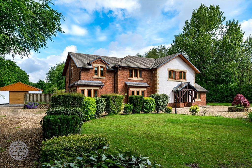 Wigan Lane, Chorley, Lancashire, PR7 4BY 5 bed detached house for sale