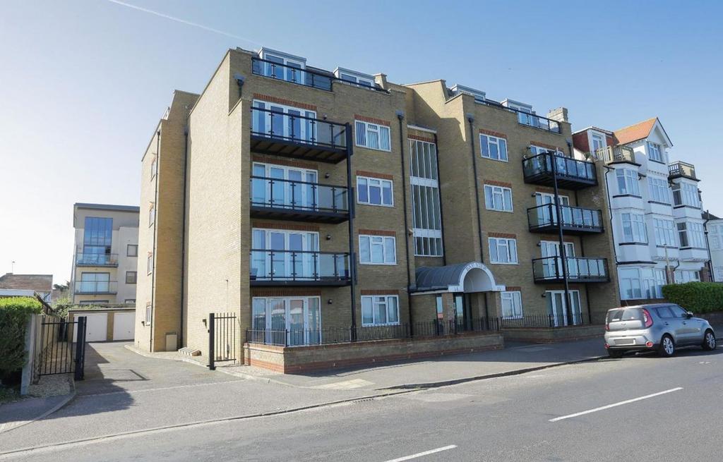 Palm Bay Avenue, Margate, CT9 3 bed ground floor flat £450,000
