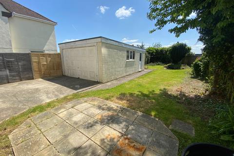 3 bedroom semi-detached house to rent, Oxford Road, Swindon, SN3