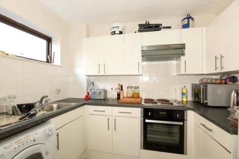 1 bedroom flat for sale, 44 Prince Road, South Norwood, London, SE25 6NW