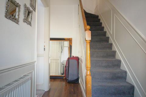 35 Rom Crescent, Romford, RM7 0PP
