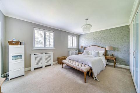 40 Lammas Lane, Esher, KT10 8PD
