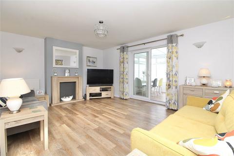 3 bedroom bungalow for sale - Gleneagles Drive, Ipswich, Suffolk, IP4