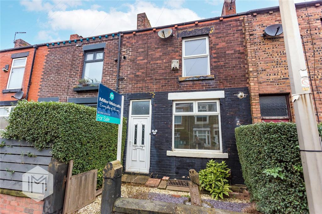 Station Road, Blackrod, Bolton, Greater Manchester, BL6 2 bed terraced