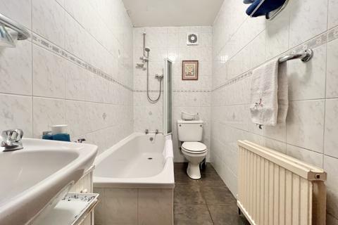 239 Bottom Boat Road, Stanley, Wakefield, WF3 4AX