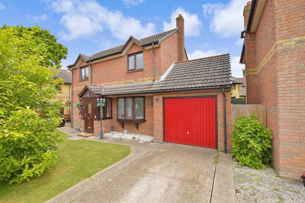 Sylvan Avenue, East Cowes, Isle of Wight 3 bed detached house for sale