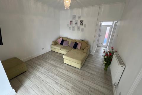 17 Glynfach Road, Porth, CF39 9LG