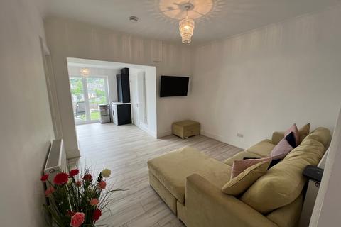 17 Glynfach Road, Porth, CF39 9LG