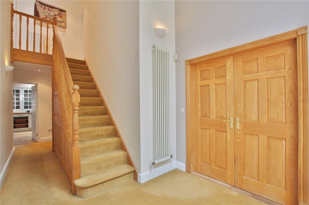 Ffordd Deg, Caerphilly, CF83 4 bed detached house £700,000