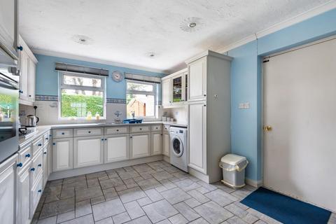 45 Browning Drive, Bicester, OX26 2XN