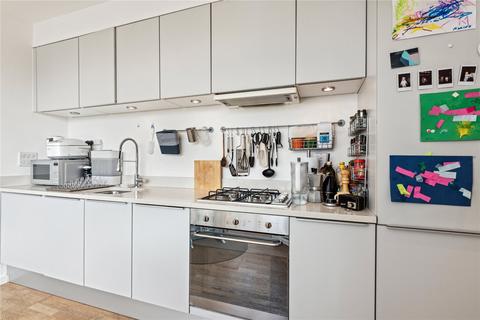 2 bedroom flat to rent, Holloway Road, London
