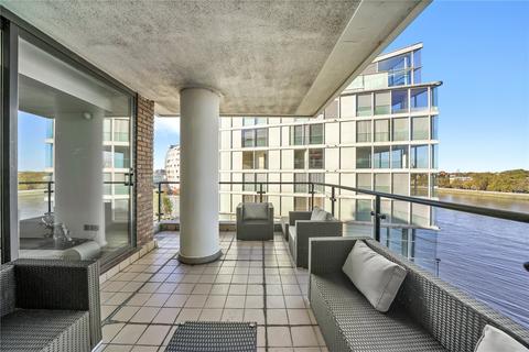 3 bedroom flat for sale, Waterside Point, 2 Anhalt Road, London