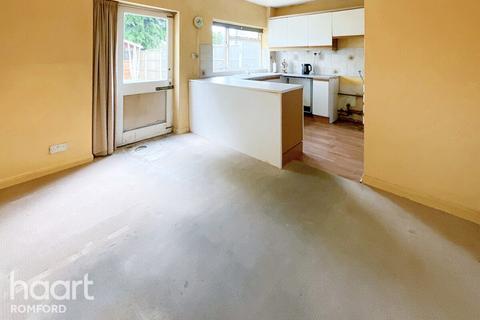 120 Pretoria Road, Romford, RM7 7BB