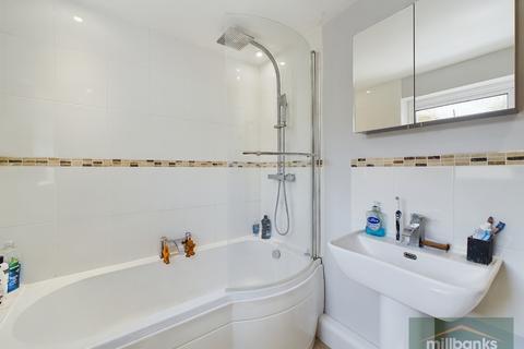 51 Chapel Road, Attleborough, NR17 2DU