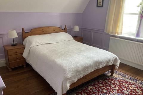 undefined, Elm Road, Earley