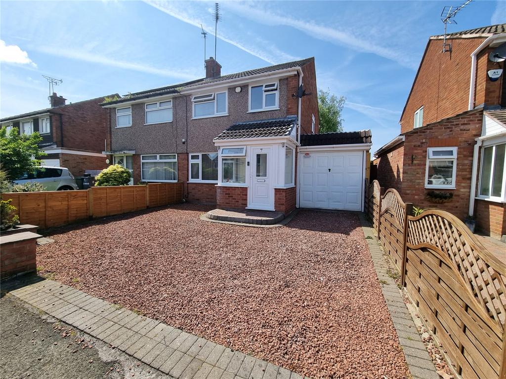 Exmoor Close, Pensby, Wirral, CH61 3 bed semidetached house for sale £240,000