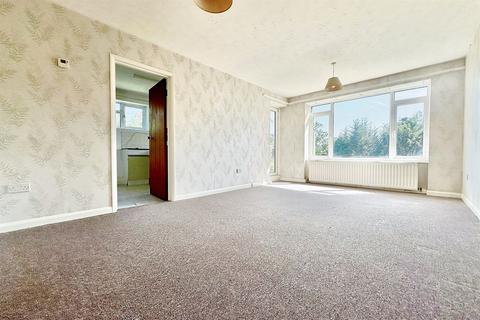 2 bedroom flat for sale, Branksome Park