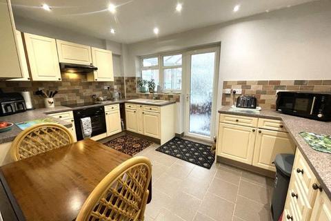 4 Blackthorn Drive, Syston, Leicester, LE7 1YT