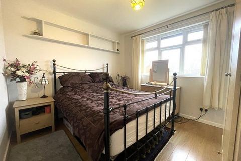 4 Blackthorn Drive, Syston, Leicester, LE7 1YT