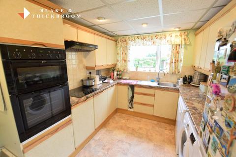 3 bedroom detached bungalow for sale, St Johns Road, Clacton-on-Sea